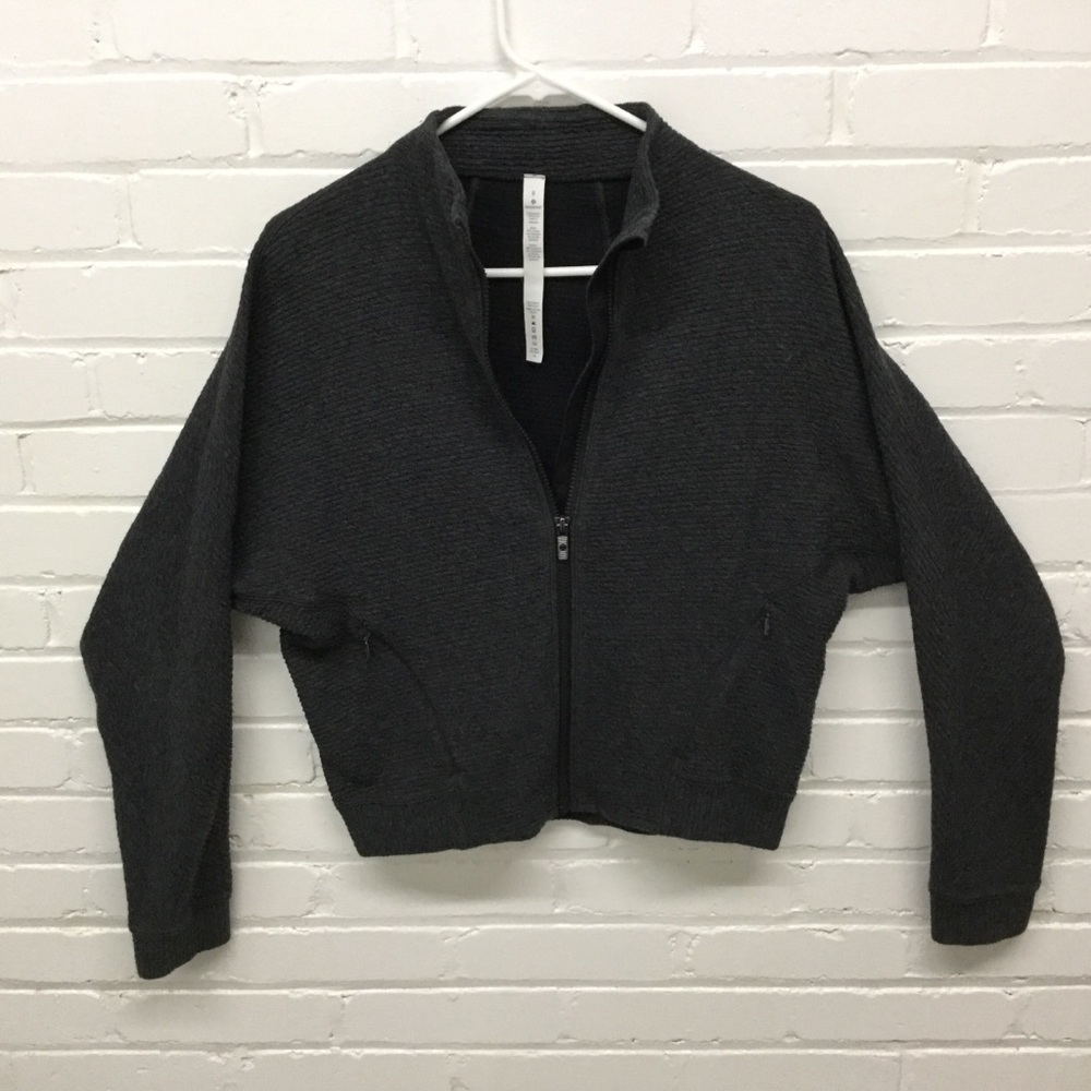 Lululemon Gray Crop Zip Front Jacket Size 8